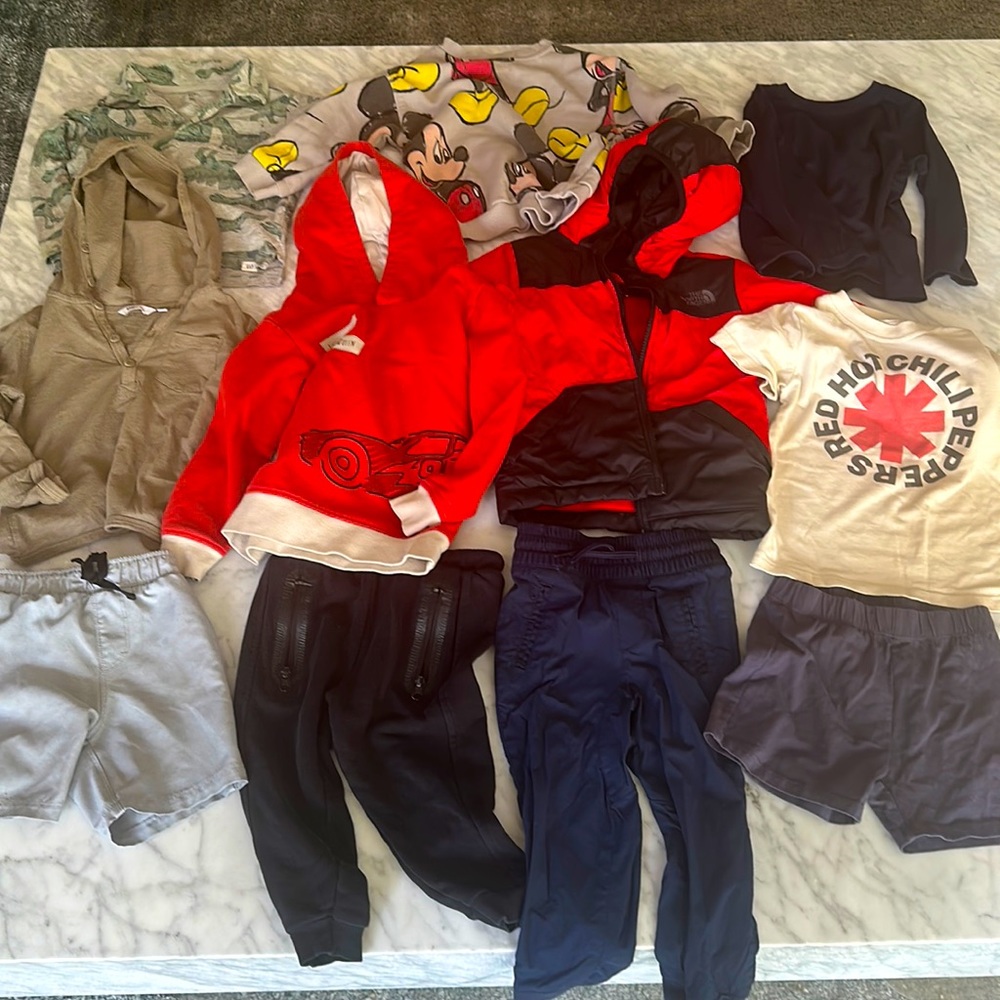 Toddler boy 3-5T Zara Northface Gap
